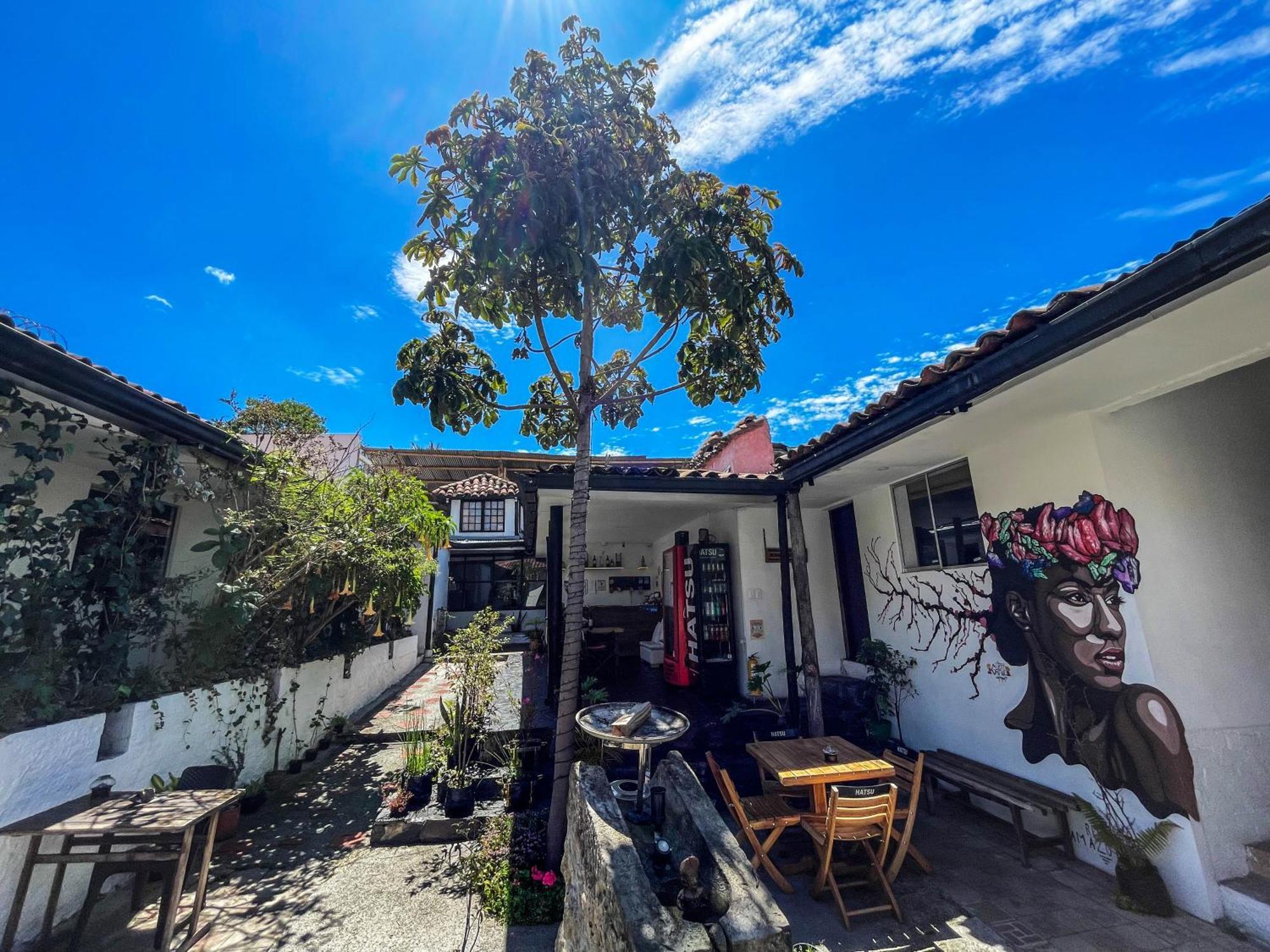 בוגוטה El Yarumo Hostel מראה חיצוני תמונה